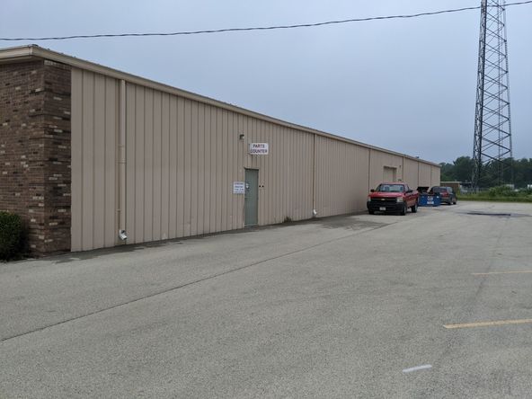 1250 N Michigan Ave, Danville, IL 61834